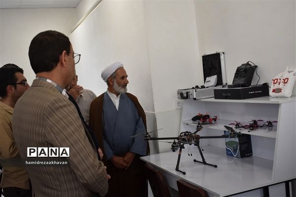 افتتاح کارگاه رباتیک و نجوم پژوهش‌سرای دانش‌آموزی شهرستان بهاباد