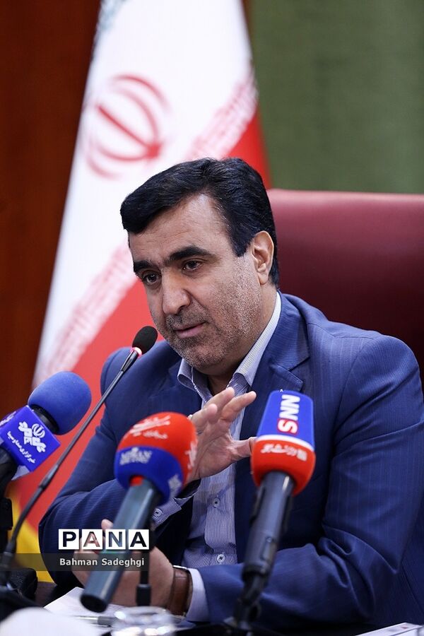 نشست خبری رئیس سازمان حفاظت محیط زیست