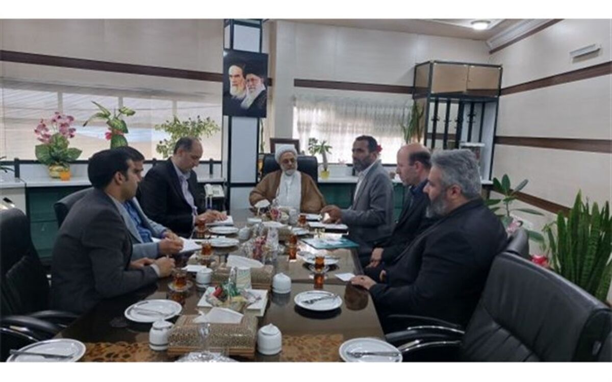 17 تا 19 خرداد میز ارتباطات مردمی آموزش و پرورش آذربایجان‌ شرقی در خدمت مردم