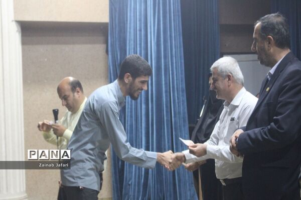 طرح سینما مهر در بوشهر با اکران فیلم سینمایی غریب