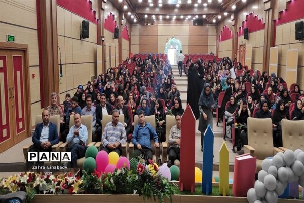 برگزاری همایش معماران خشت اول در ملارد