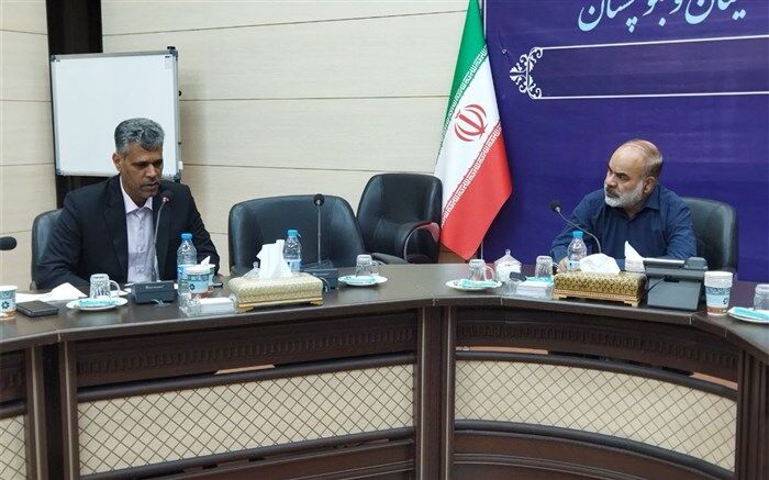 گفتار، عمل و حتی نگاه معلمان در شکل‌گیری شخصیت دانش‌آموزان تاثیرگذار است