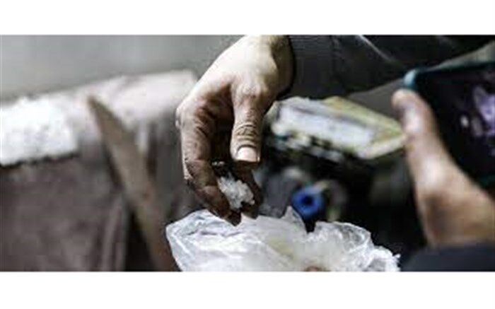 کشف هروئین از معده 2 مسافرنما در"خوسف "
