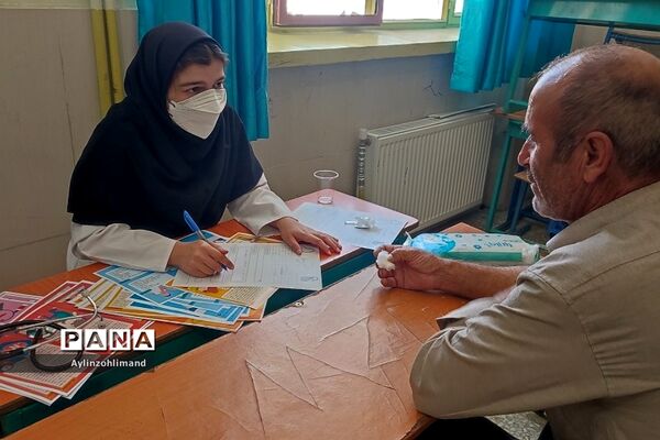 اردوی جهادی پزشکی،فرهنگی در روستای انجم آباد
