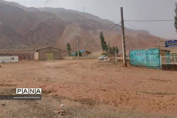 وقوع شدید سیل در برخی از روستاهای شهرستان فیروزکوه