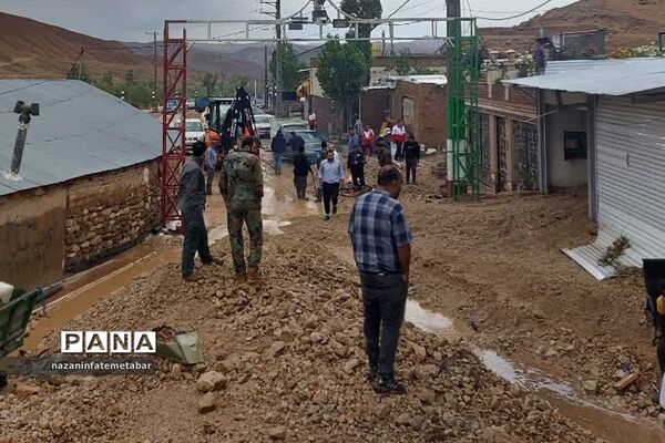 وقوع شدید سیل در برخی از روستاهای شهرستان فیروزکوه