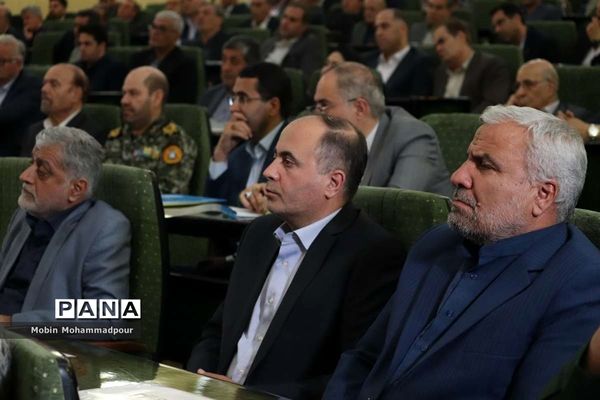 نشست شورای برنامه‌ریزی و توسعه آذربایجان شرقی