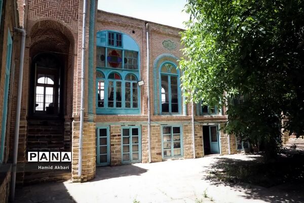 بازدید استاندار آذربایجان‌ غربی از مکان‌های تاریخی ارومیه