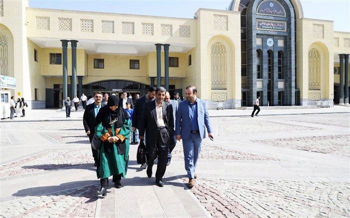 وزیر میراث به سمت سمیرم رفت