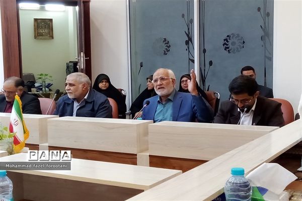 نشست هم‌اندیشی با کانون‌های خدمت رضوی خراسان جنوبی