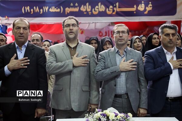 نمایشگاه دستاوردهای توانمندی دانش‌آموزان و معلمان شهر تهران