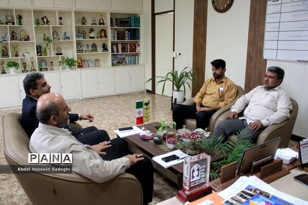 جلسه هم‌اندیشی مسئولان بسیج فرهنگیان با معاونت پرورشی و فرهنگی اداره‌کل آموزش و پرورش استان بوشهر