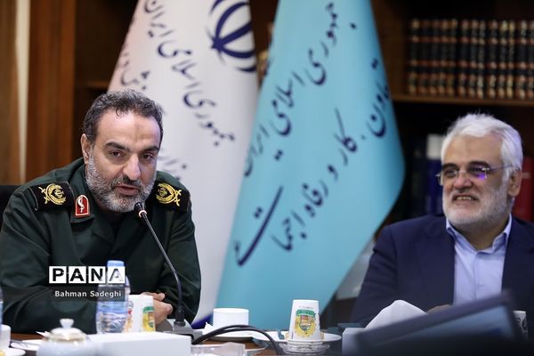 مراسم امضای تفاهم‌نامه غنی‌سازی اوقات فراغت دانش‌آموزان