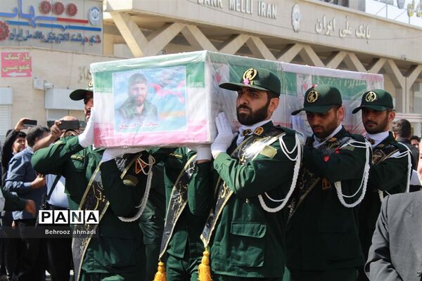 آیین تشییع شهید مدافع امنیت «سجاد امیری» در کرمانشاه