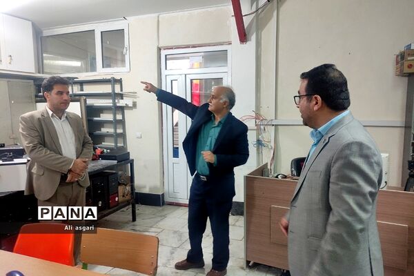 بازدید کارشناسان معاونت برنامه‌ریزی و مدیریت مدارس سازمان پرورش استعدادهای درخشان از دبیرستان دارالفنون شهریار