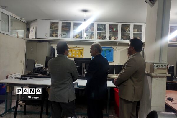 بازدید کارشناسان معاونت برنامه‌ریزی و مدیریت مدارس سازمان پرورش استعدادهای درخشان از دبیرستان دارالفنون شهریار