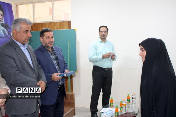 کارگاه توان افزایی آموزش دهندگان سوادآموزی استان بوشهر