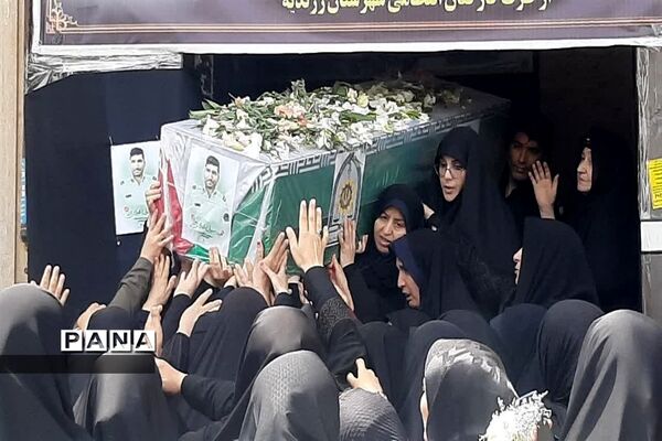 تشییع باشکوه پیکرشهید رسولی مهدوی‌پور