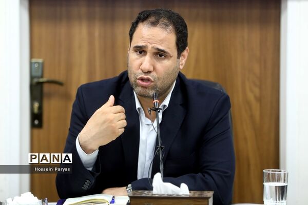 نشست صمیمی وزیر آموزش و پرورش با مدیران سازمان ملی تعلیم و تربیت کودک