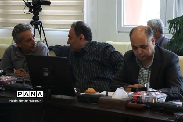 نشست خبری معاون غذا و دارو دانشگاه علوم پزشکی تبریز