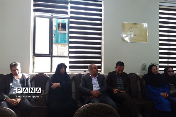 بازدید معلمان جوان ناحیه ۳ از پژوهش‌سرای اسدالله اسدی