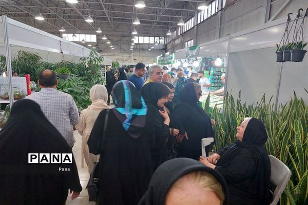 نمایشگاه گل و گیاه در تبریز