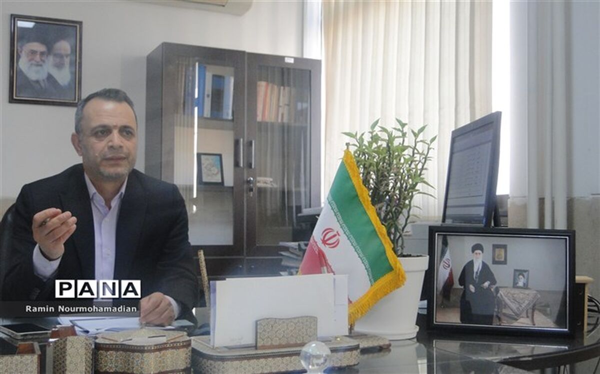 دوره‌های ضمن خدمت در راستای ارتقای شغلی، دانشی و مهارتی همکاران برگزار می‌شود