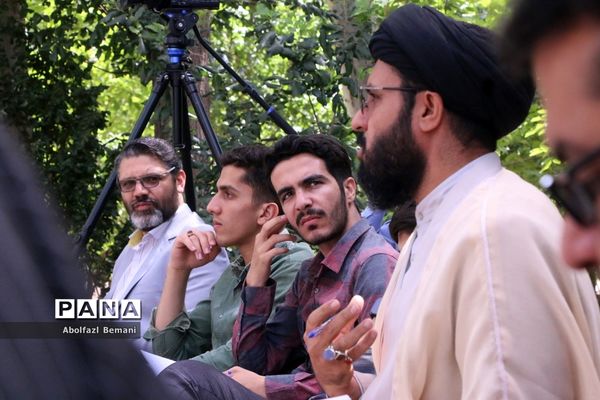 برگزاری کارگاه یک روزه «جذاب شو» در اردوگاه ملاصدرای قم