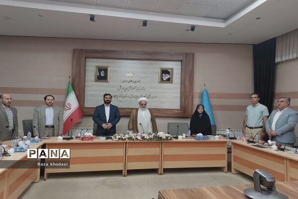 جلسه تجلیل از فعالان نانو آذربایجان شرقی  وابسته به ریاست جمهوری