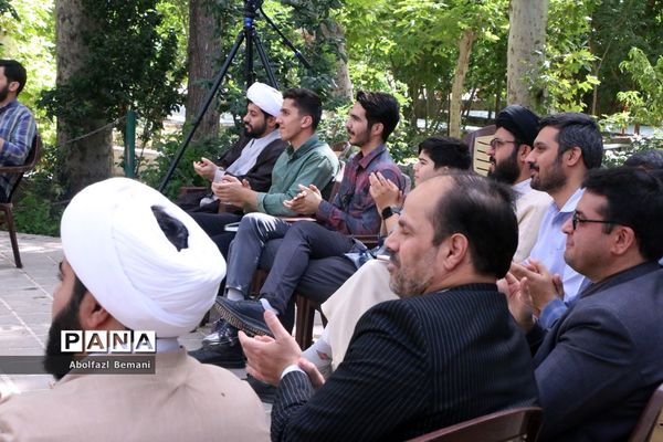 جلوه‌های آموزش بازی و خلاقیت در کارگاه جذاب‌سازی فعالیت‌های پرورشی