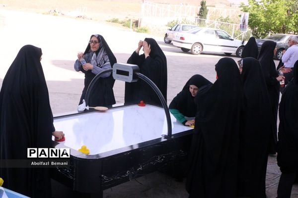 جلوه‌های آموزش بازی و خلاقیت در کارگاه جذاب‌سازی فعالیت‌های پرورشی