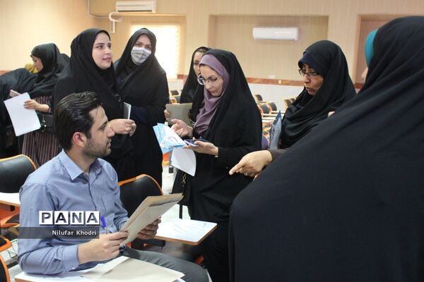 کارگاه آموزشی ارائه جدیدترین  یافته‌های تجربی در امور تربیتی، مشاوره و مراقبت در برابر آسیب‌های اجتماعی