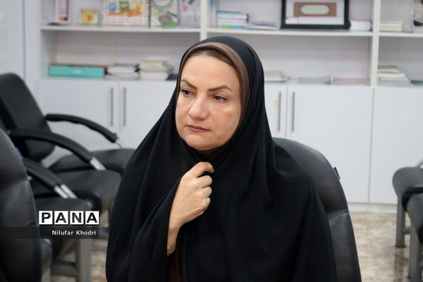 نشست هماهنگی و برنامه‌ریزی داوری جشنواره عصر جدید یاددهی یادگیری در بوشهر