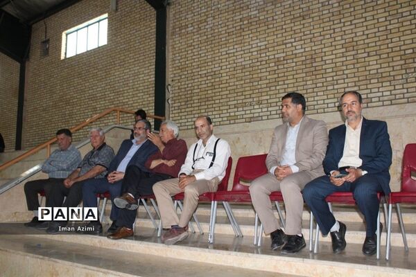 مراسم اختتامیه مسابقات فوتسال فرهنگیان استان مرکزی