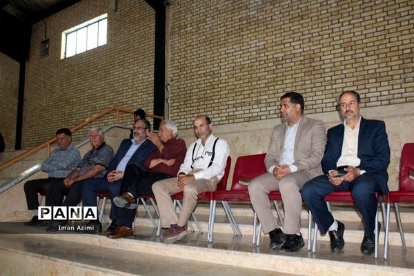 مراسم اختتامیه مسابقات فوتسال فرهنگیان استان مرکزی