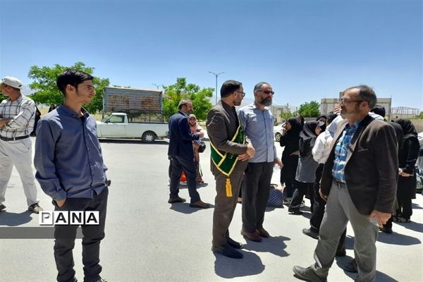 اعزام دانش‌آموزان دختر زیارت اولی استان اصفهان به مشهد مقدس