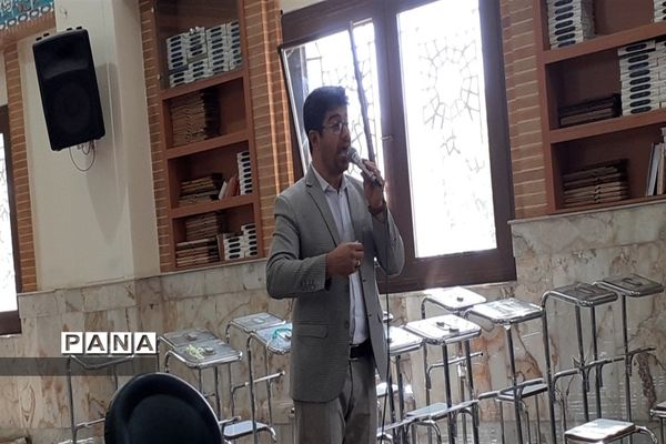 اعزام دانش‌آموزان دختر زیارت اولی استان اصفهان به مشهد مقدس