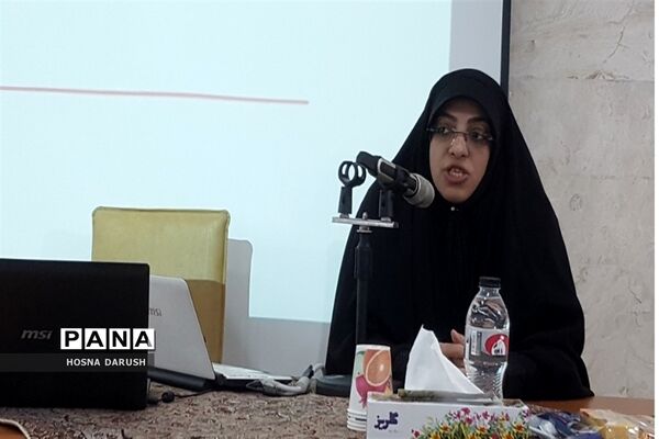 تجلیل از فعالان حوزه امور بانوان مدارس استثنایی استان خراسان رضوی