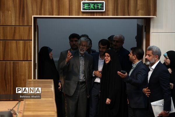 آیین تجلیل از مدال‌آوران المپیادهای علمی