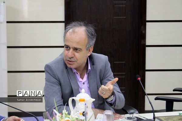 آیین تجلیل از مدال‌آوران المپیادهای علمی در بوشهر