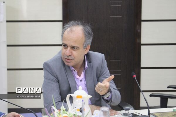 آیین تجلیل از مدال‌آوران المپیادهای علمی در بوشهر