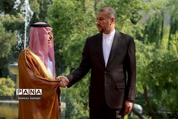 دیدار وزرای خارجه عربستان و ایران