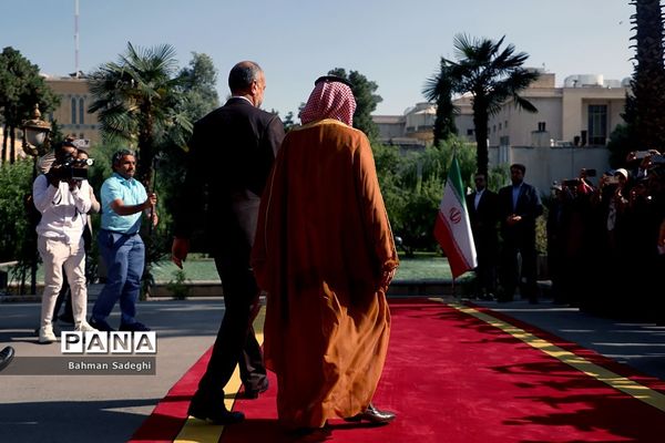 دیدار وزرای خارجه عربستان و ایران