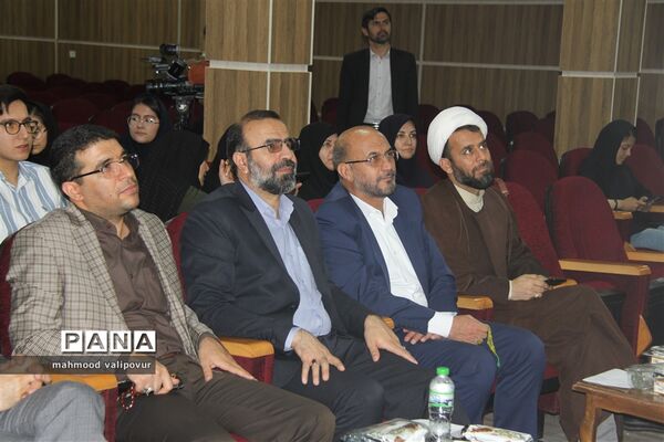 آیین تجلیل از مدال‌آوران المپیادهای علمی
