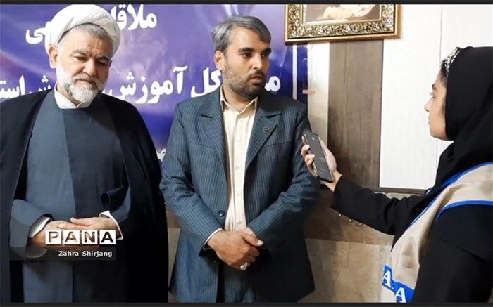 ملاقات مردمی مدیرکل آموزش و پرورش شهرستان‌های تهران با مردم بهارستان، رباط کریم و پرند/ فیلم