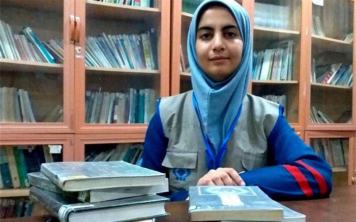 معرفی شخصیت علی شریعتی توسط دانش‌‌آموز خبرنگار پانا ملارد/ فیلم