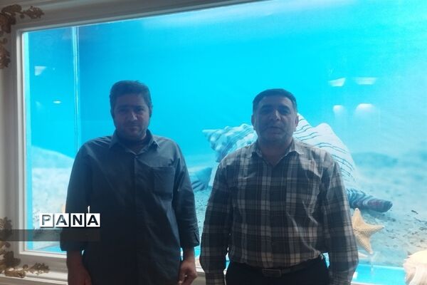 بازدید دانش آموزان دختر زیارت‌اولی استان اصفهان از موزه آستان قدس رضوی