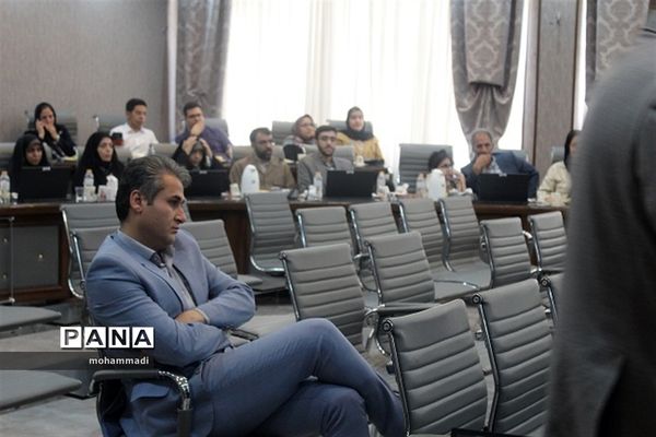 تجلیل از مدال‌آوران المپیادهای علمی دانش‌آموزی