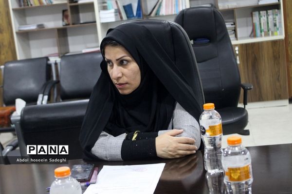 جلسه شورای نظارت بر مدارس بزرگسال استان بوشهر