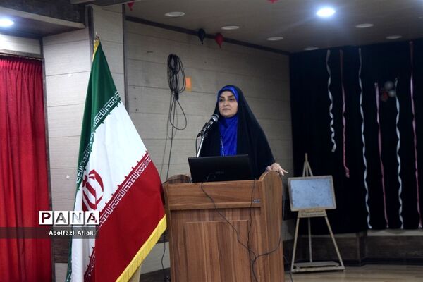 برگزاری جلسه توجیهی هدایت تحصیلی و برنامه‌ریزی اوقات فراغت منطقه۱۴